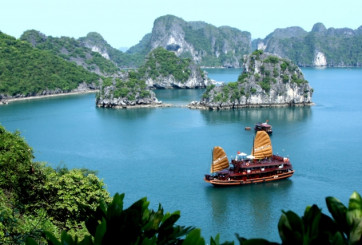 Top 10 danh thắng du lịch nổi tiếng nhất Quảng Ninh