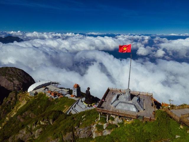 Top 11 đỉnh núi đẹp nhất miền Bắc: Điểm đến huyền thoại của giới trekking