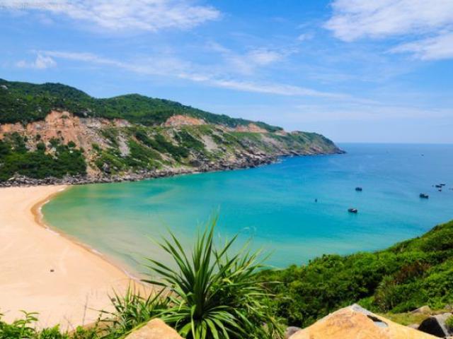 Top 15 bãi biển Nha Trang "đắt giá" nhất dải miền Trung
