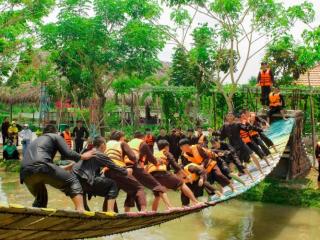 Khám phá Cần Thơ cùng xe Limousine Dcar đến Làng du lịch Mỹ Khánh