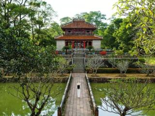 Cẩm nang di chuyển, giá vé chi tiết Bảo tàng Cổ vật Cung đình Huế