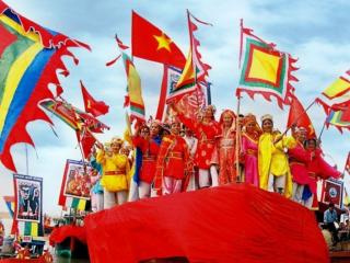 Top 10 lễ hội truyền thống hấp dẫn nhất tại Hà Nội