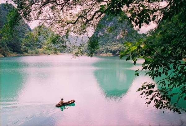 Hồ Thang Hen là một trong số 36 hồ nằm ở trên núi