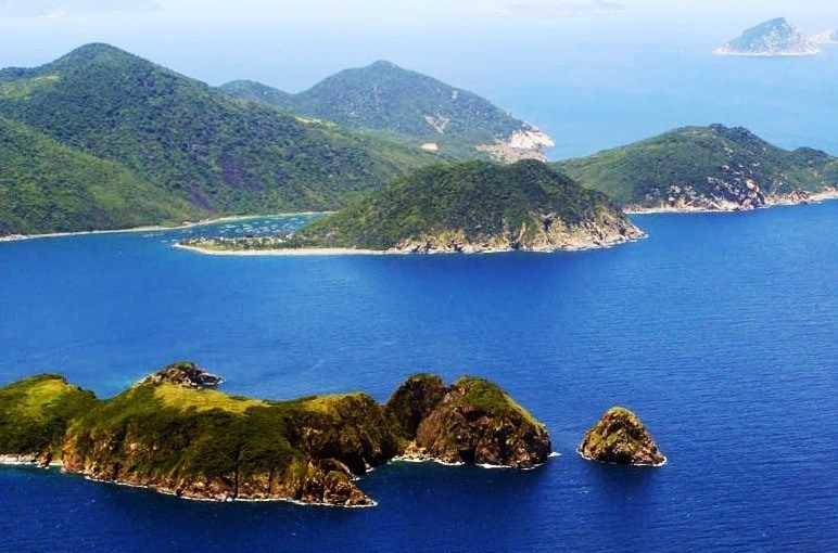 top-15-bai-bien-nha-trang-5.jpg (80 KB)