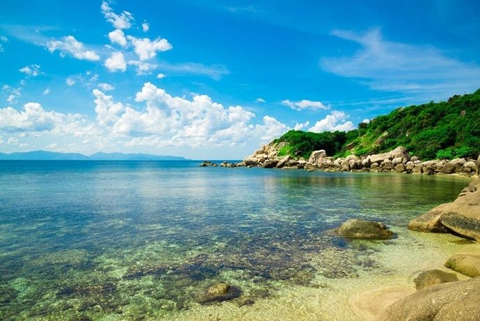 top-7-bai-bien-dep-nhat-khanh-hoa-1.jpg (69 KB)