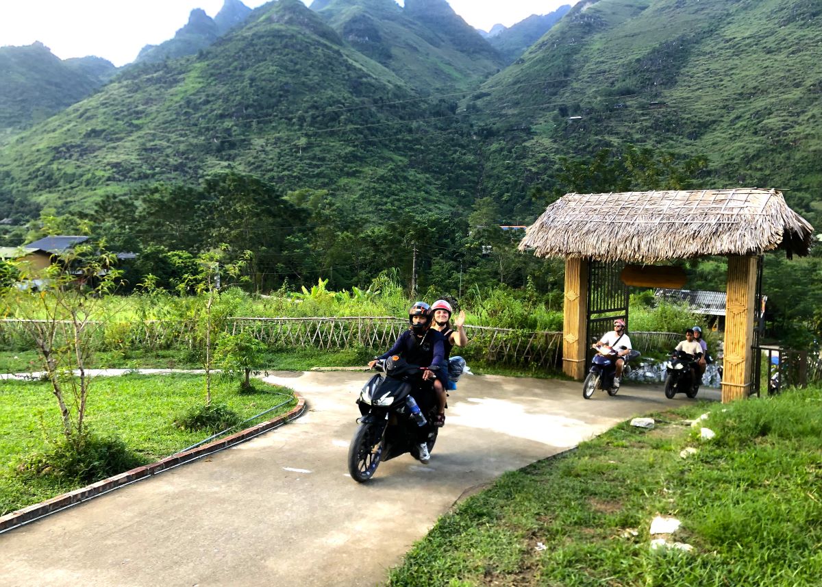 24h-thac-du-gia-lich-trinh.jpg (281 KB)
