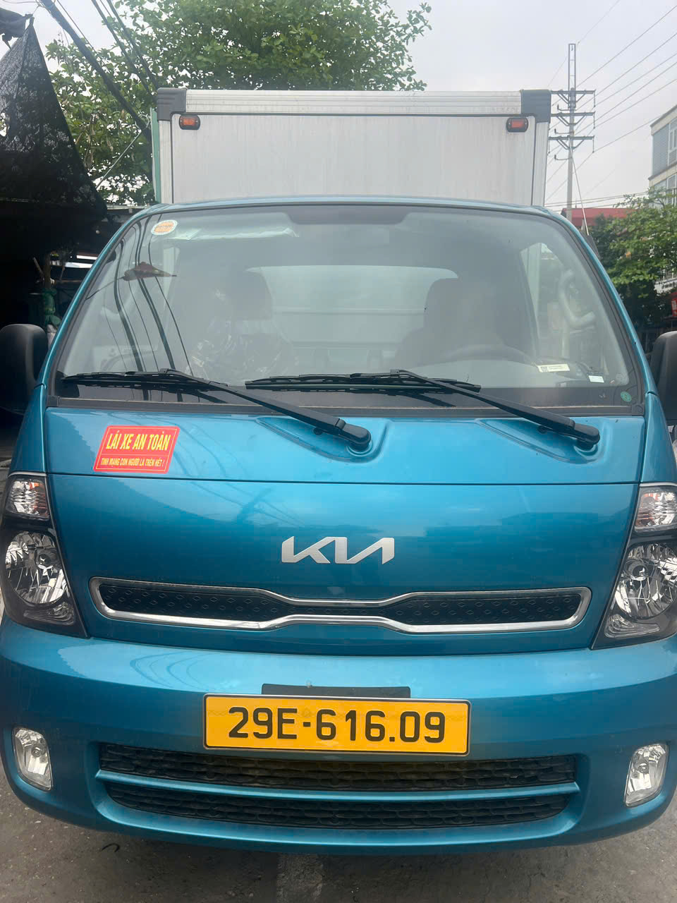 xe-van-dai-vip-sedan-11.jpg (263 KB)
