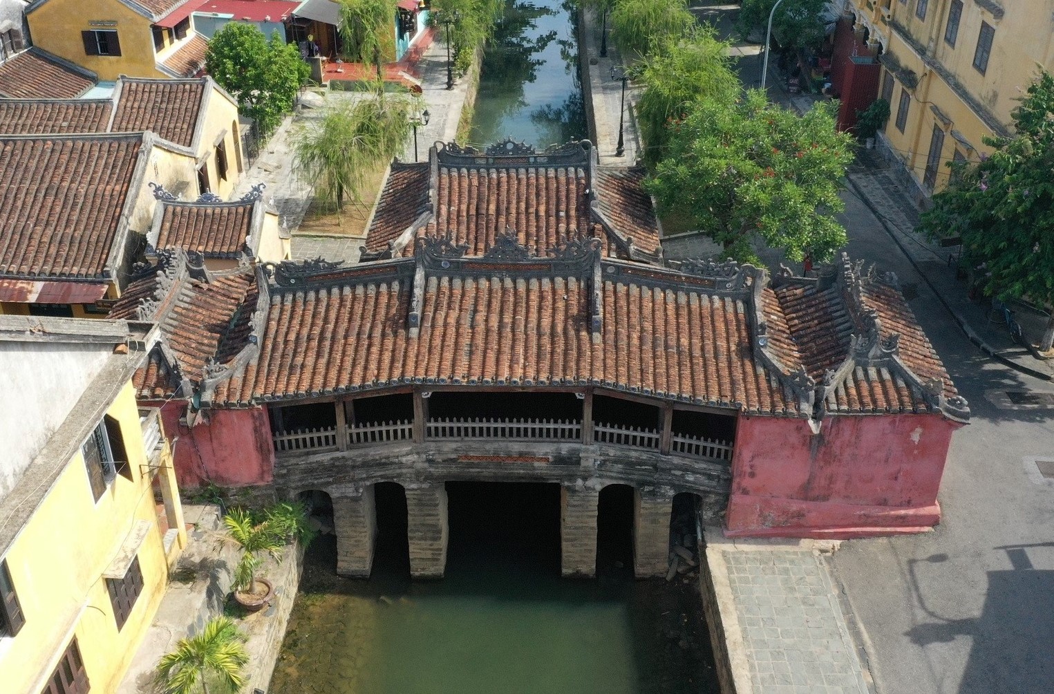 Chùa cầu Hội An nhìn từ trên cao