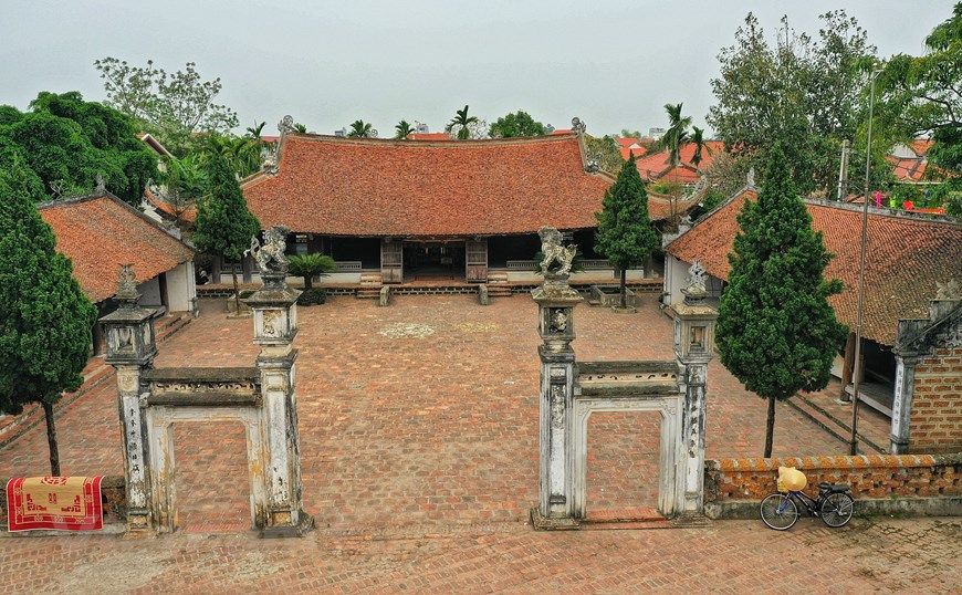 lang-co-duong-lam-1.jpg (145 KB)